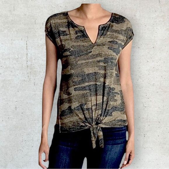 Lucky Brand Camo Tie Front Top Tee Sz S - Picture 9 of 9